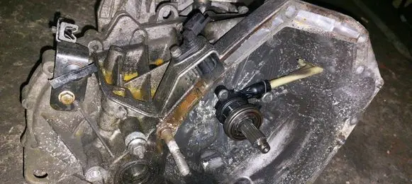 Renault Scenic II - Grand scenic II Manual 5 speed gearbox 7701700551