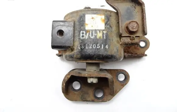 KIA Soul Gearbox mounting bracket