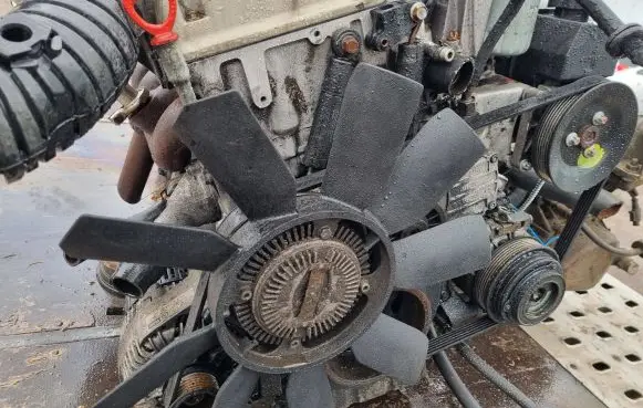 Mercedes-Benz E AMG W210 Engine