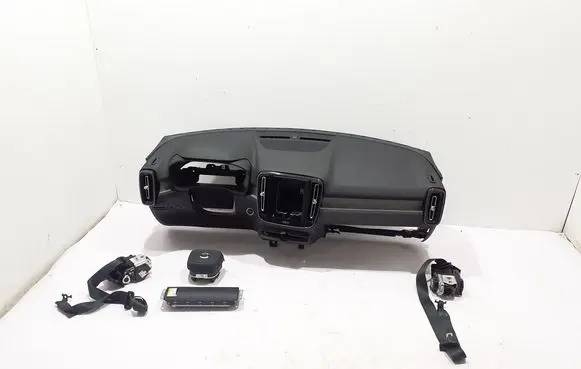 Volvo XC40 Dashboard 31442543