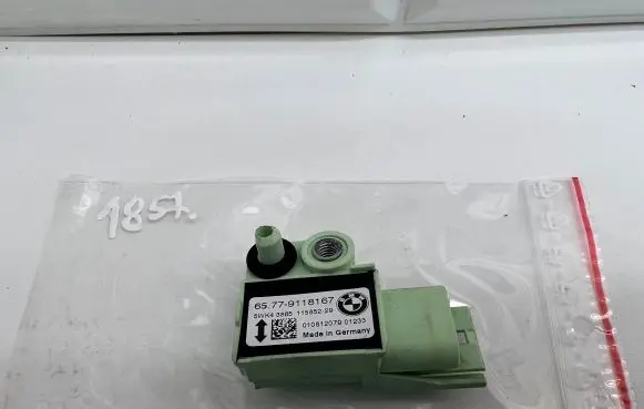 BMW 5 E60 E61 Airbag deployment crash/impact sensor 9118167 5WK43865 11585229