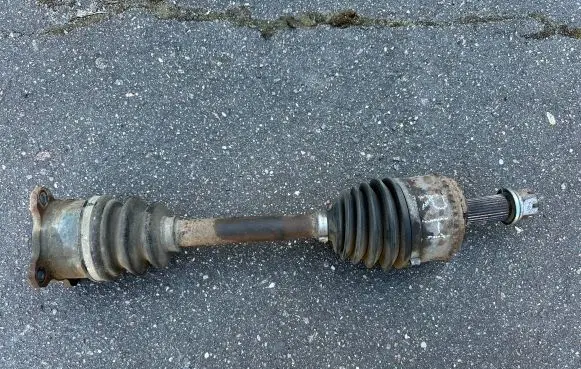 Mitsubishi Pajero Front driveshaft MR453384