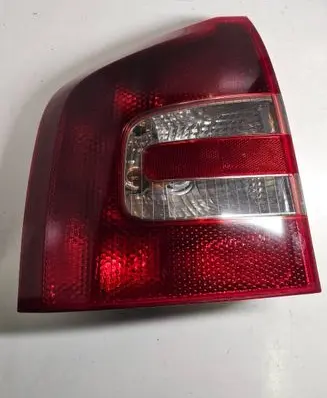 Skoda Octavia Mk2 (1Z) Rear/tail lights 1Z9945095