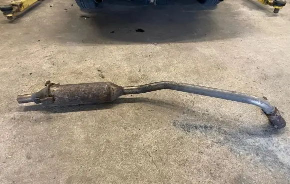 Toyota Corolla E120 E130 Front muffler/silencer 