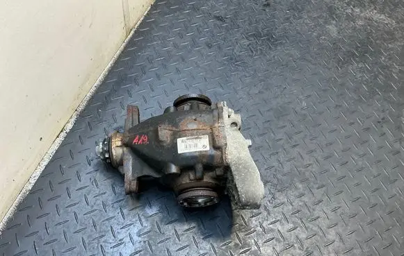 BMW 3 E90 E91 Rear differential 7572054 8911070418170001 EA469V346