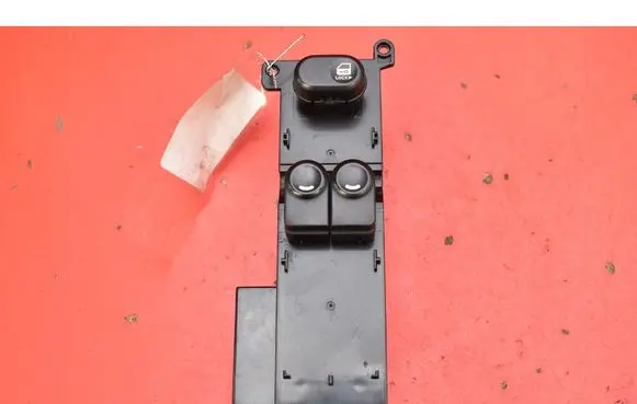 Hyundai i30 Electric window control switch 935702L100
