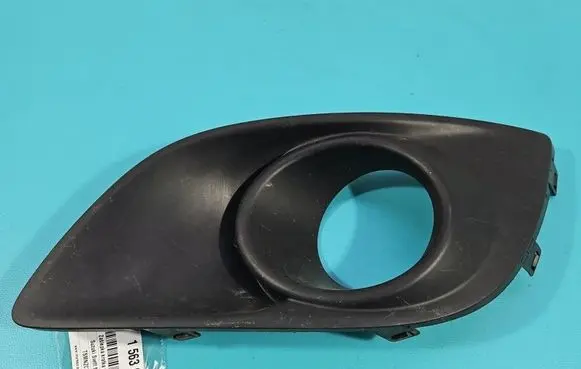 Suzuki Swift II Front fog light trim/grill 7176168L1 IMPRK1563631