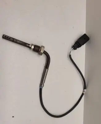 Audi A6 S6 C6 4F Exhaust gas temperature sensor 03L906088AB 3811188