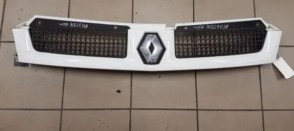 Renault Master II Front grill 8200233765