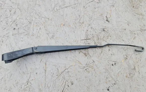 Volvo V70 Front wiper blade arm 8624266