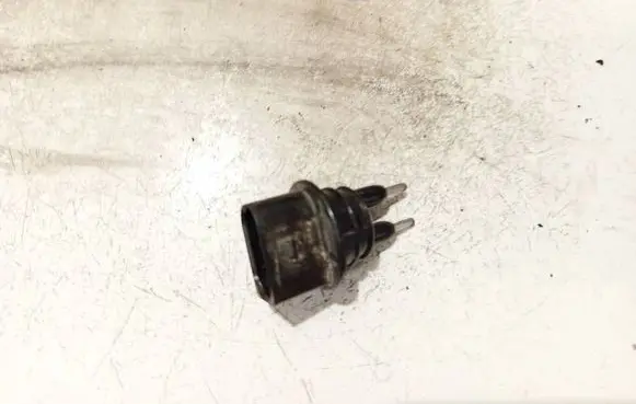 Volkswagen PASSAT B5 Sensor 7m0919376
