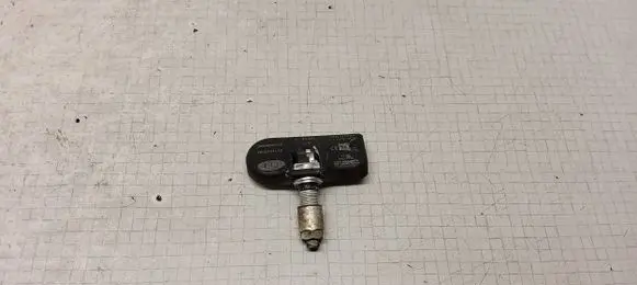 Hyundai Sonata Tire pressure sensor 56053031AD 787A0629301719