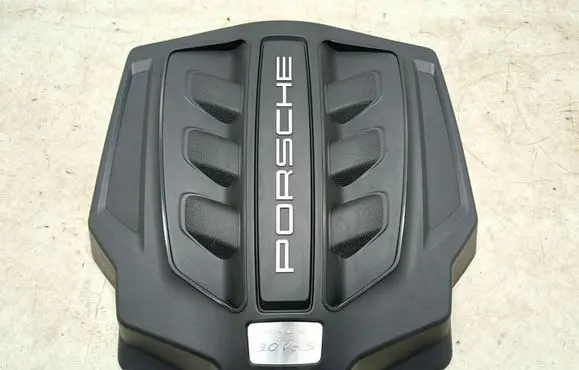 Porsche Macan (95B) Engine cover (trim) 95B103925D