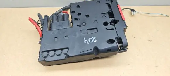 Mercedes-Benz C W204 Positive wiring loom A2075402750