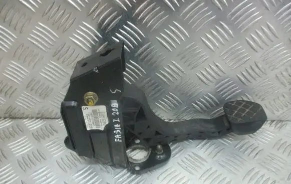 Skoda Fabia Mk1 (6Y) Brake pedal 6Q1721059F