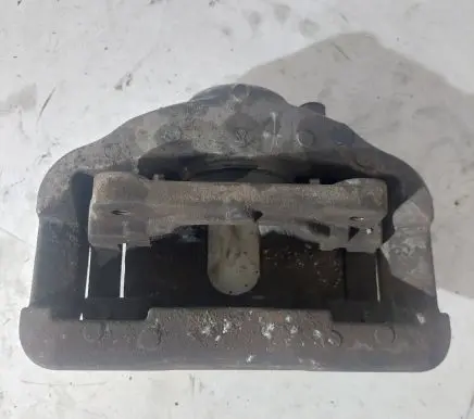 BMW 5 E60 E61 Front brake caliper 8030324