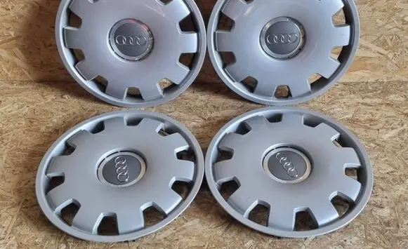 Audi A4 S4 B7 8E 8H R16 wheel hub/cap/trim 4B0601147D