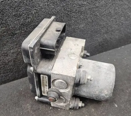 Audi A4 S4 B7 8E 8H ABS Pump 8E0910517E 8E0614517AL