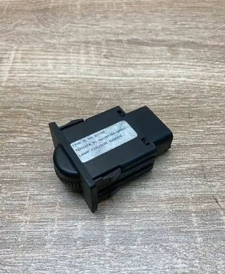 Toyota Corolla Verso AR10 Headlight level height control switch 8415202021 37139