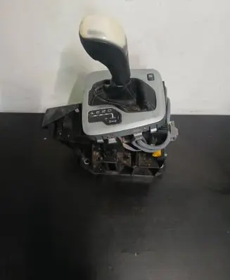 Volvo XC90 Gear shifter/selector P08699416