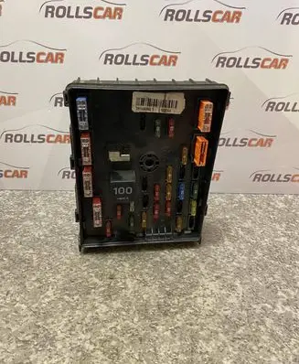 Volkswagen PASSAT B6 Fuse module 3C0937125