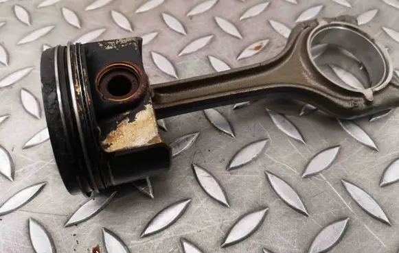Audi A1 Piston 04EC