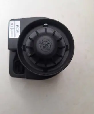 Alarm system siren