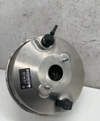 Mercedes-Benz CLS C218 AMG Brake booster A2124301330
