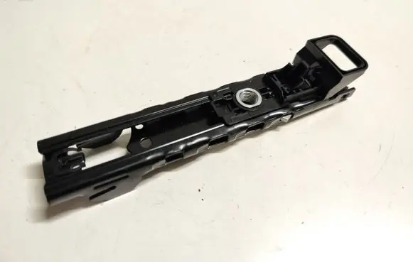 Audi Q5 SQ5 Seat belt height adjuster 4M0857819