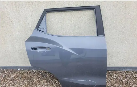 SsangYong Tivoli Rear door 