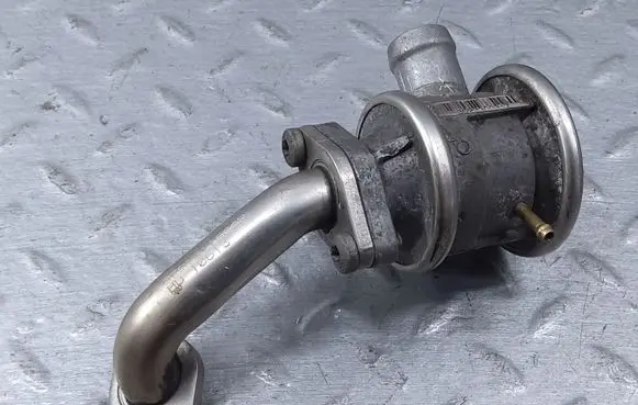 Audi A8 S8 D4 4H EGR valve 079131101AD 72256038