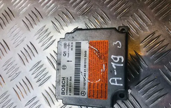 Mercedes-Benz E W211 Airbag control unit/module 2118705885