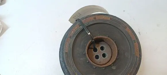 BMW 3 E90 E91 Crankshaft pulley 7800385
