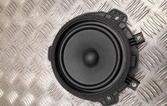 Hyundai Kona II Front door high frequency speaker 96340T7500