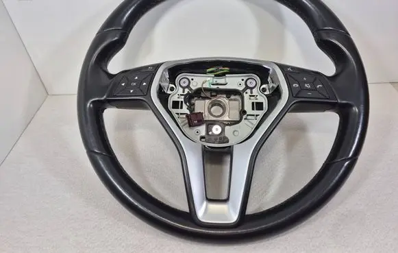 Mercedes-Benz B W246 W242 Steering wheel A2464603803 307798799162AA