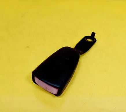 Mitsubishi Carisma Front seatbelt buckle 