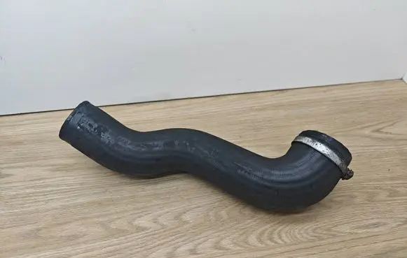 Volvo XC90 Intercooler hose/pipe 30778627