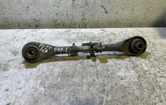 Peugeot 407 Rear control arm