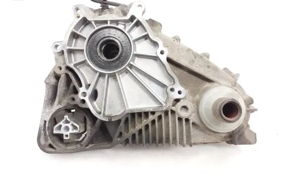 BMW X5 E70 Gearbox transfer box case 7574777 7078578