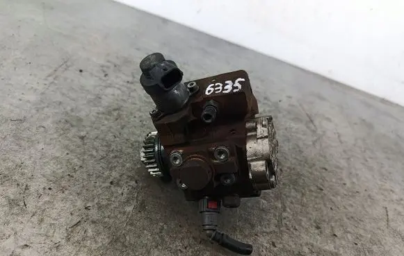 Renault Espace IV Fuel injection high pressure pump 
