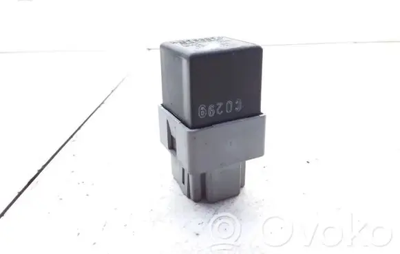 Volvo S40, V40 Other relay MB953394 72HM100