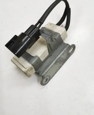 Toyota Yaris Coolant fan relay 2468107970