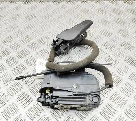 Iveco Daily 6th gen Coupe door lock (next to the handle) 5801556813