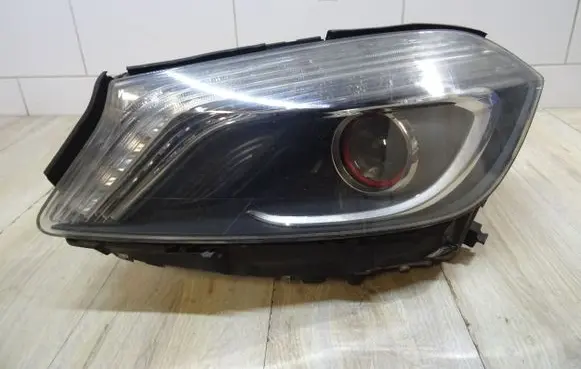 Mercedes-Benz A W176 Headlight/headlamp A1768201161KZ