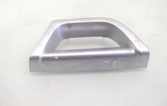 Volvo XC90 Front door interior handle trim 8650070