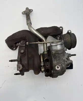 Volkswagen PASSAT B7 Turbo 03C145701S