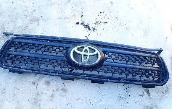 Toyota RAV 4 (XA30) Front grill 5310142150