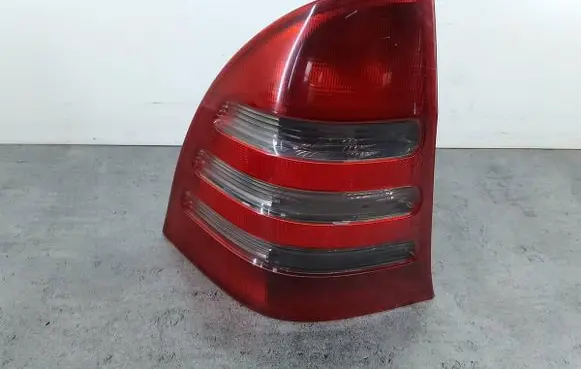 Mercedes-Benz C W203 Rear/tail lights A2038201164