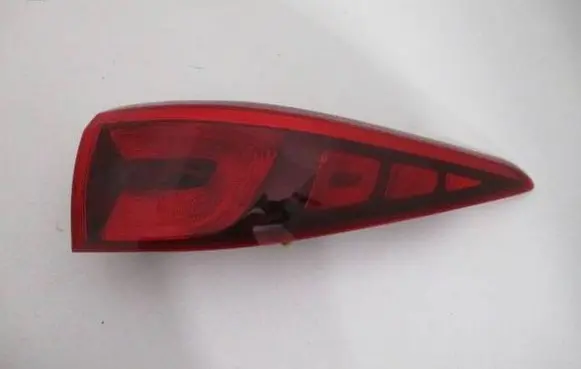 KIA Sportage Rear/tail lights 92402F10