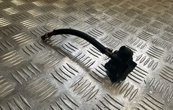 Mercedes-Benz C W204 Air pressure sensor A0071530028 1211263D03 0261230196